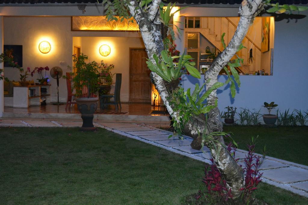Villa Raquel Seminyak Værelse billede